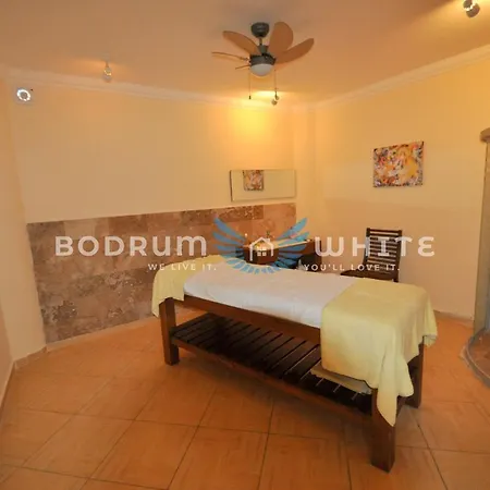 Bodrum Flamingo Villas *